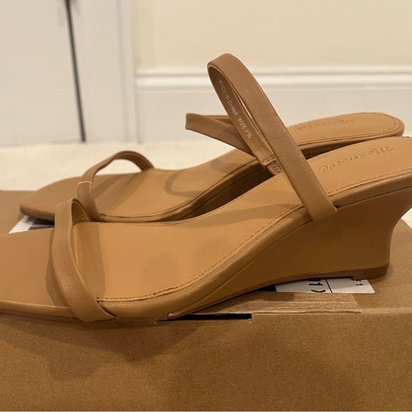 Madewell wedges size 7.5 small marking at front never worn - Picture 7 of 9